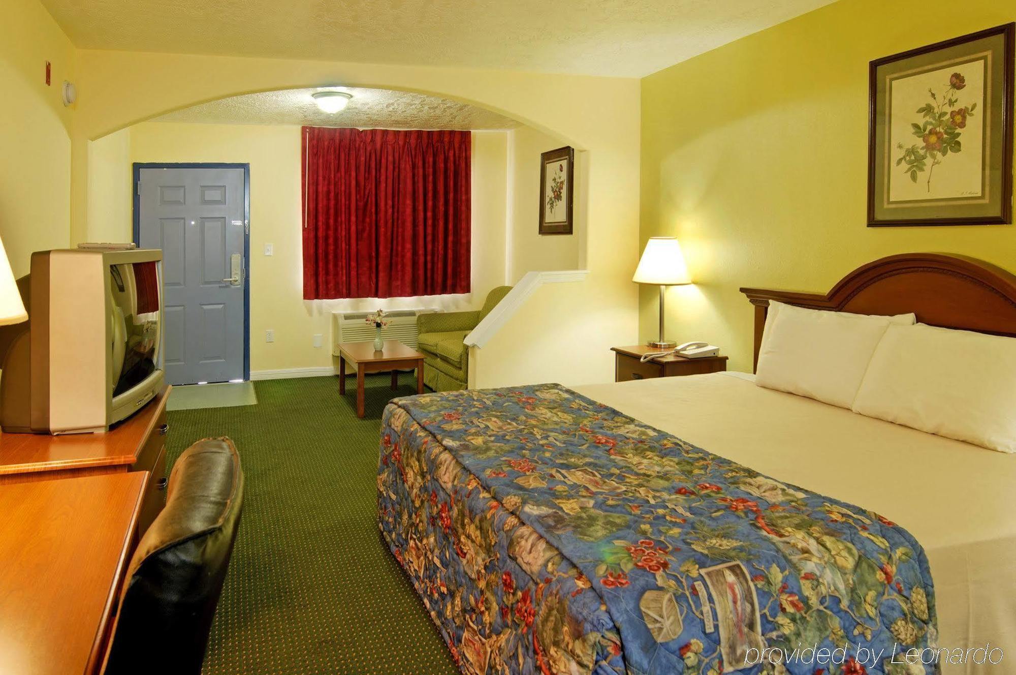 Americas Value & Waller/prairie View Motel 2*